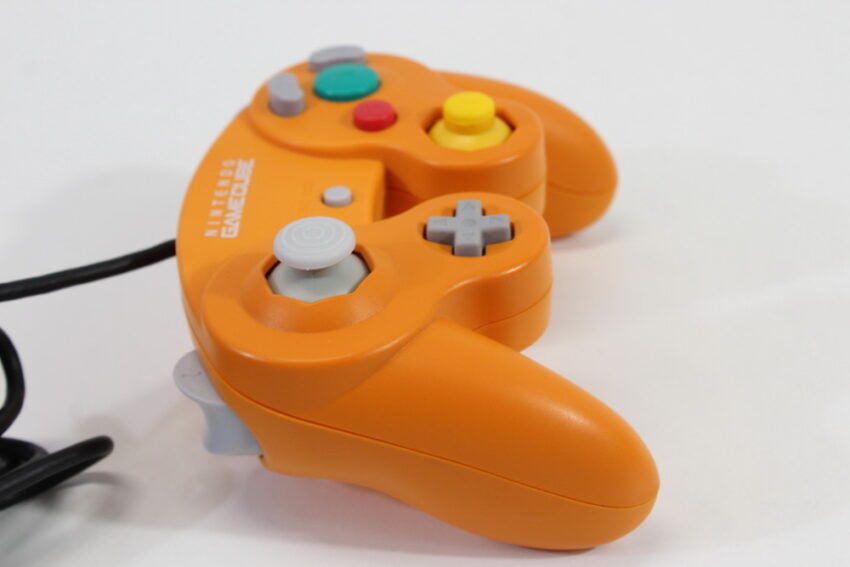 Official Nintendo Gamecube Controller Spice Orange (C Discolored Cord Damage) Nintendo GameCube GC