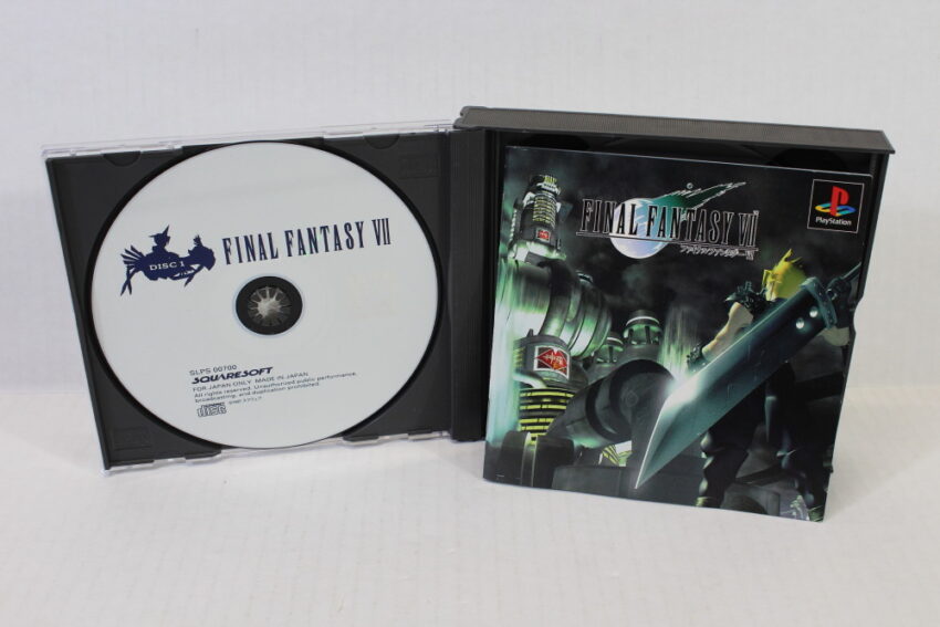Lot of 4 Final Fantasy 7 8 9 VII VIII IX Tactics (B) SONY PlayStation 1 PS1