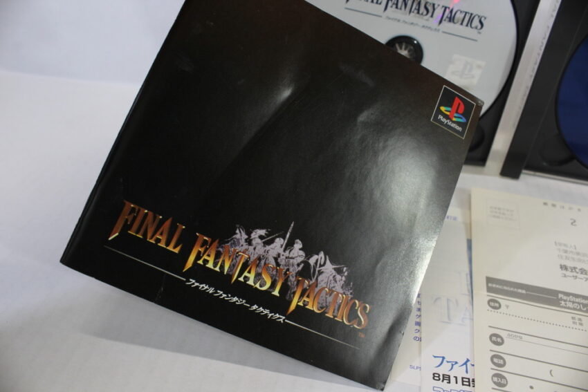 Lot of 4 Final Fantasy 7 8 9 VII VIII IX Tactics (B) SONY PlayStation 1 PS1