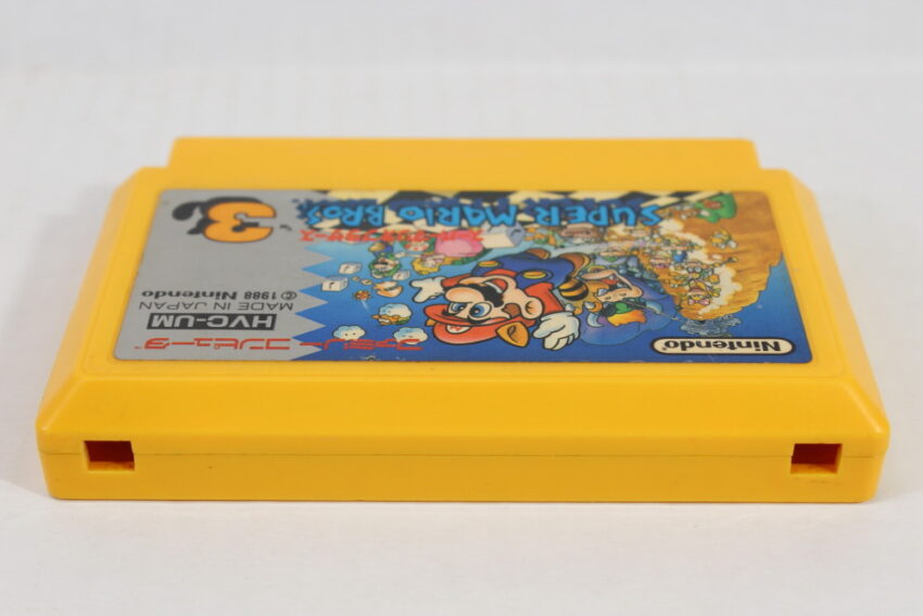 Super Mario Bros 3 (C Damaged Shell) Nintendo Famicom FC
