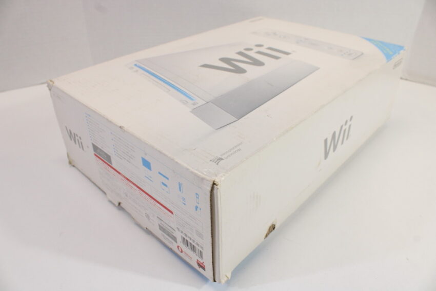Boxed Nintendo Wii White Console With Wii Party (B)