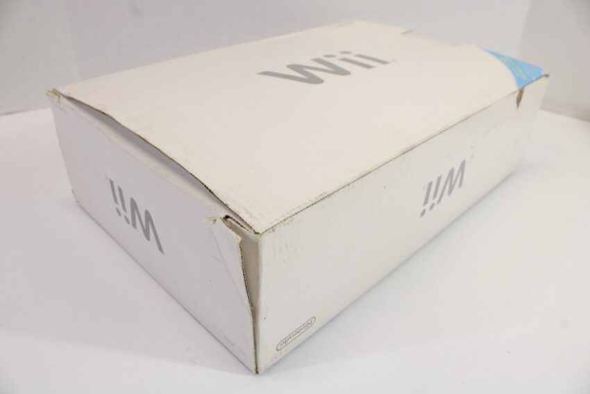 Boxed Nintendo Wii White Console With Wii Party (B)
