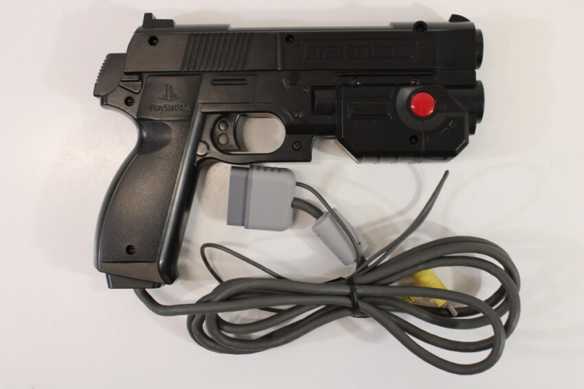 Boxed Namco NPC-103 GunCon Light Gun Controller Playstation PS1 PS2 (B)