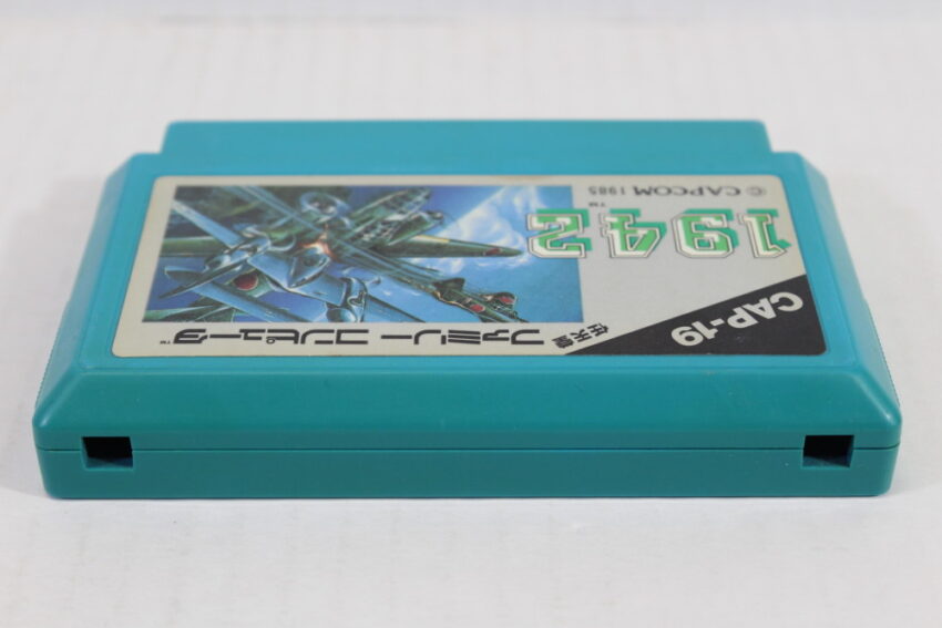 1942 (B) Nintendo Famicom FC