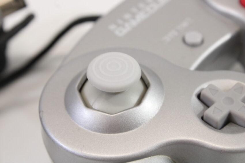 Official Nintendo Gamecube Controller Platinum Silver Cosmetic Wears GC (C)