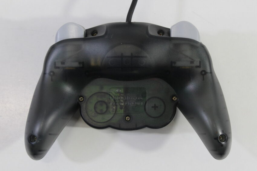 Official HORI Pad Cube Nintendo Gamecube Controller Clear Black OEM (B)