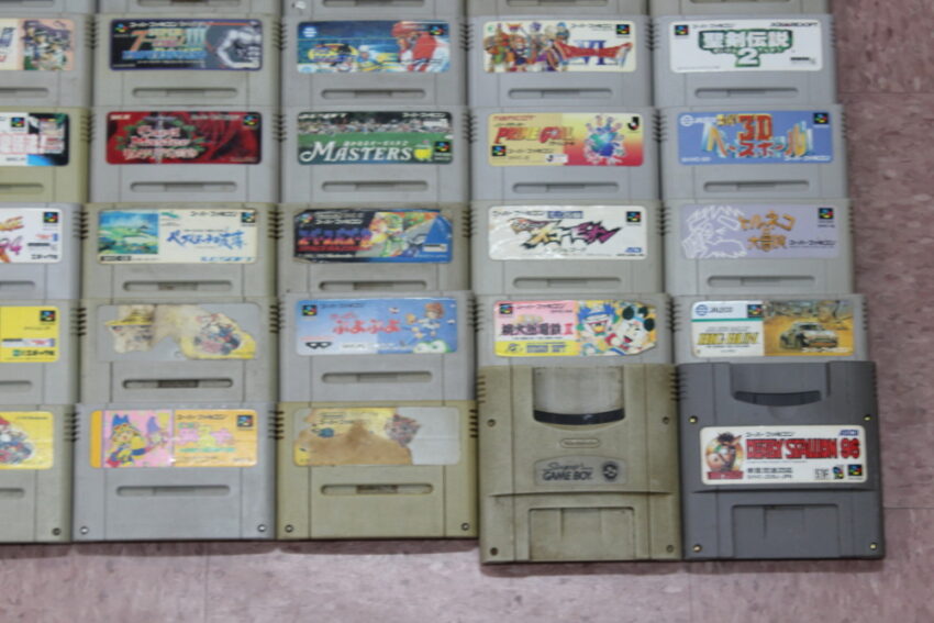 Wholesale Lot of 80 Nintendo Super Famicom Games (Untested / Uncleaned) Nintendo Super Famicom SFC
