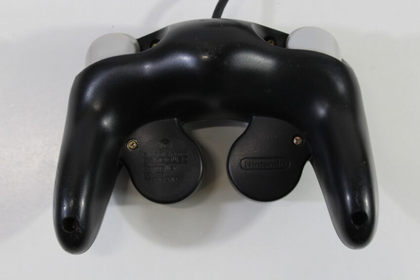 Official Nintendo Gamecube Controller Jet Black (B) Nintendo GameCube GC