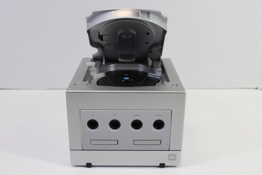 Nintendo GameCube Platinum Silver Console & Controller AC Adapter AV Cable GC Play US Region Games (B)