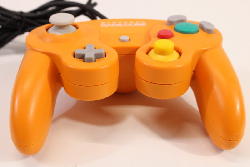 Official Nintendo Gamecube Controller Spice Orange (C Discolored) Nintendo GameCube GC