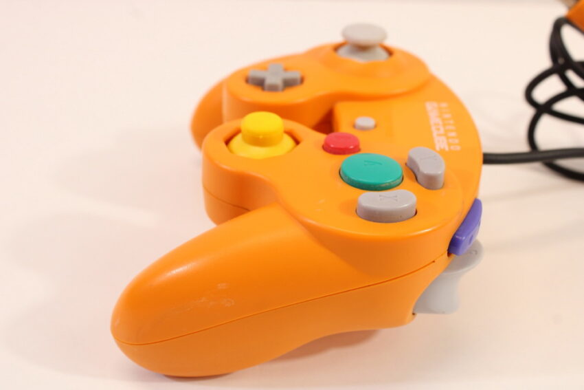Official Nintendo Gamecube Controller Spice Orange (C Discolored) Nintendo GameCube GC