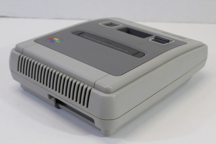 Official Nintendo Super Famicom Console Used Replacement Shell & Tools (B) Nintendo Super Famicom SFC