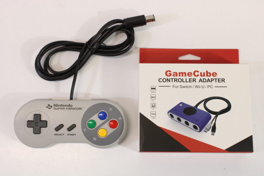 Nintendo Super Famicom Style Digital Controller Pad for Nintendo Gamecube With Purple Switch & Wii U / PC USB Controller Adapter SFC GCN (B)