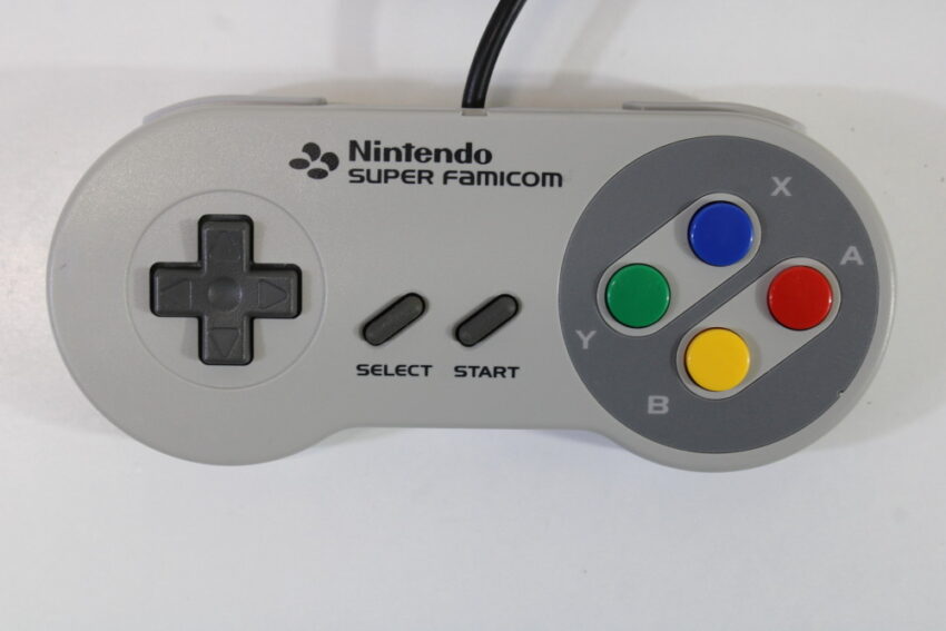 Nintendo Super Famicom Style Digital Controller Pad for Nintendo Gamecube With Purple Switch & Wii U / PC USB Controller Adapter SFC GCN (B)