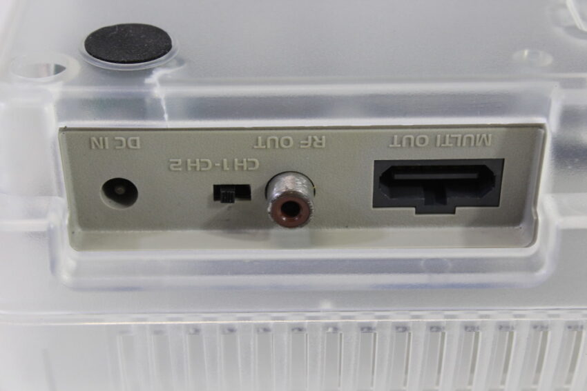 Super Famicom Console Transparent Crystal Clear White AC AV NTSC REGION FREE Slow RGB LED (B Crack on the bottom shell) Super Nintendo SNES Super Famicom SFC