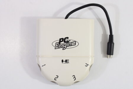 Official PC Engine Battle Tap BT-BG2 4-Way Multitap Small Shell Crack (B)