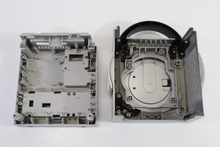 Nintendo GameCube OEM Replacement Shell Only Platinum Silver DOL-001 (For Parts or Repair) Nintendo GameCube GC