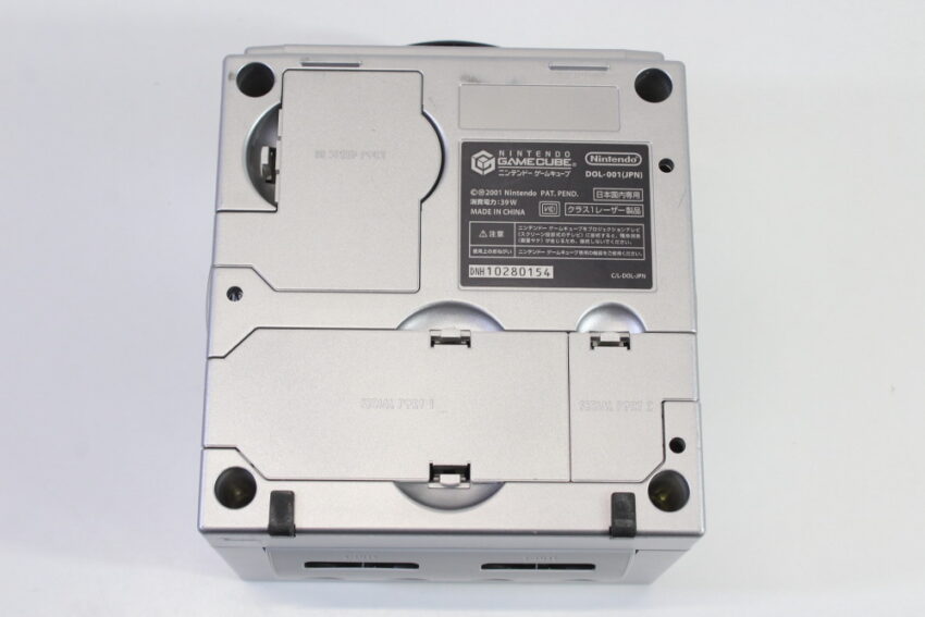 Nintendo GameCube OEM Replacement Shell Only Platinum Silver DOL-001 (For Parts or Repair) Nintendo GameCube GC