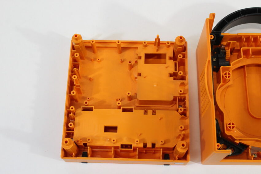 Nintendo GameCube OEM Replacement Shell Only Spice Orange DOL-101 (For Parts or Repair) Nintendo GameCube GC