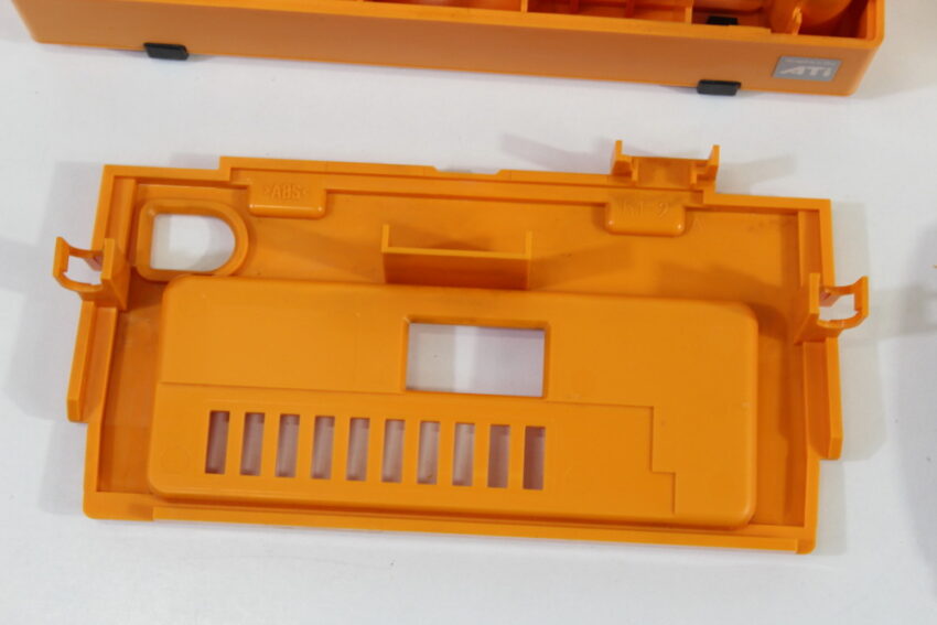 Nintendo GameCube OEM Replacement Shell Only Spice Orange DOL-101 (For Parts or Repair) Nintendo GameCube GC