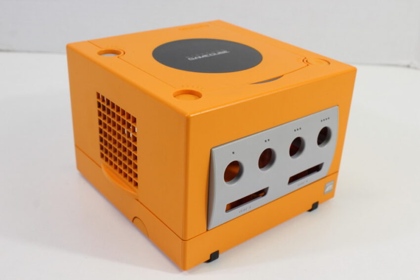 Nintendo GameCube OEM Replacement Shell Only Spice Orange DOL-101 (For Parts or Repair) Nintendo GameCube GC