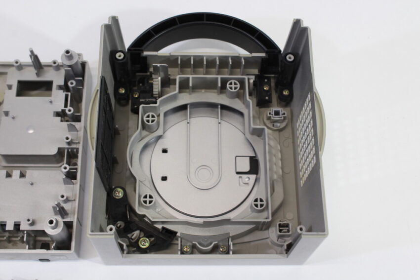 Nintendo GameCube OEM Replacement Shell Only Platinum Silver DOL-001 (For Parts or Repair) Nintendo GameCube GC