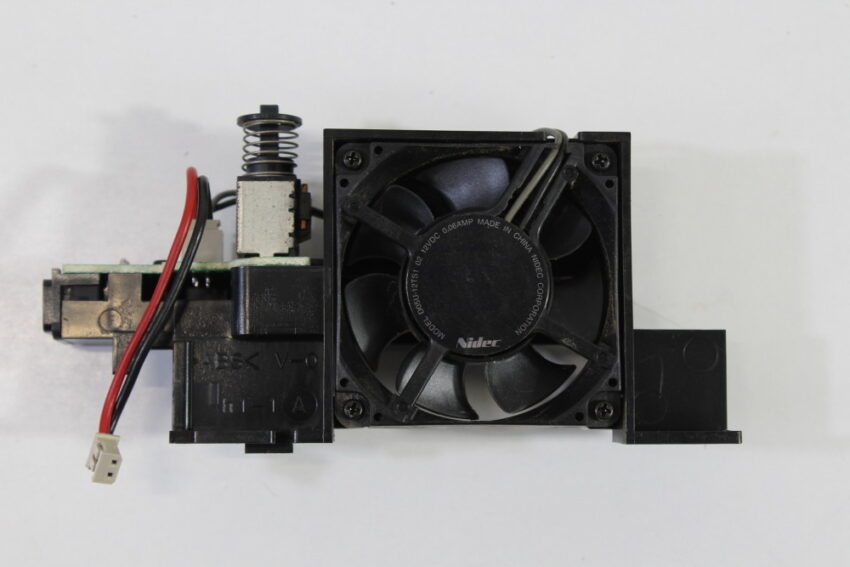 Nintendo GameCube OEM Mainboard DOL-101 Motherboard & Heatsink & Screws & Fan Power Switch GC (B) Nintendo GameCube GC
