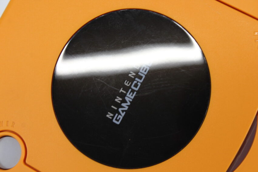Nintendo GameCube OEM Replacement Shell Only Spice Orange DOL-001 (For Parts or Repair) Nintendo GameCube GC