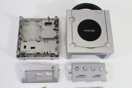 Nintendo GameCube OEM Replacement Shell Only Platinum Silver DOL-001 (For Parts or Repair) Nintendo GameCube GC