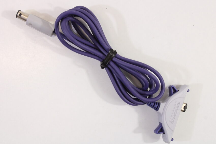 Official Nintendo Gameboy Advance to GameCube GBA GC Link Cable Cord OEM DOL-011 Chew Marks (C)