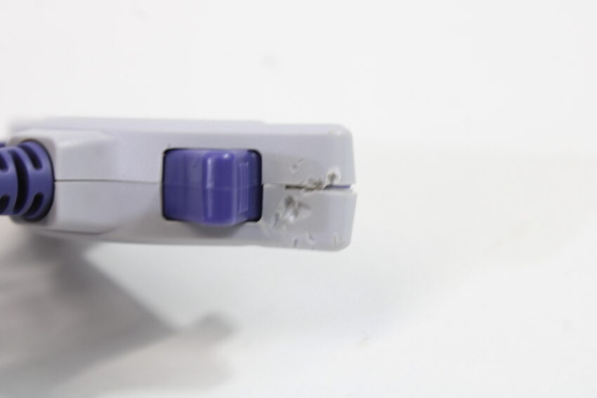Official Nintendo Gameboy Advance to GameCube GBA GC Link Cable Cord OEM DOL-011 Chew Marks (C)