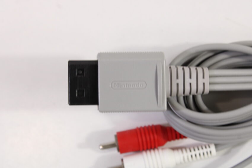 Official Nintendo Wii S-Video AV Cable RVL-010 OEM (B)