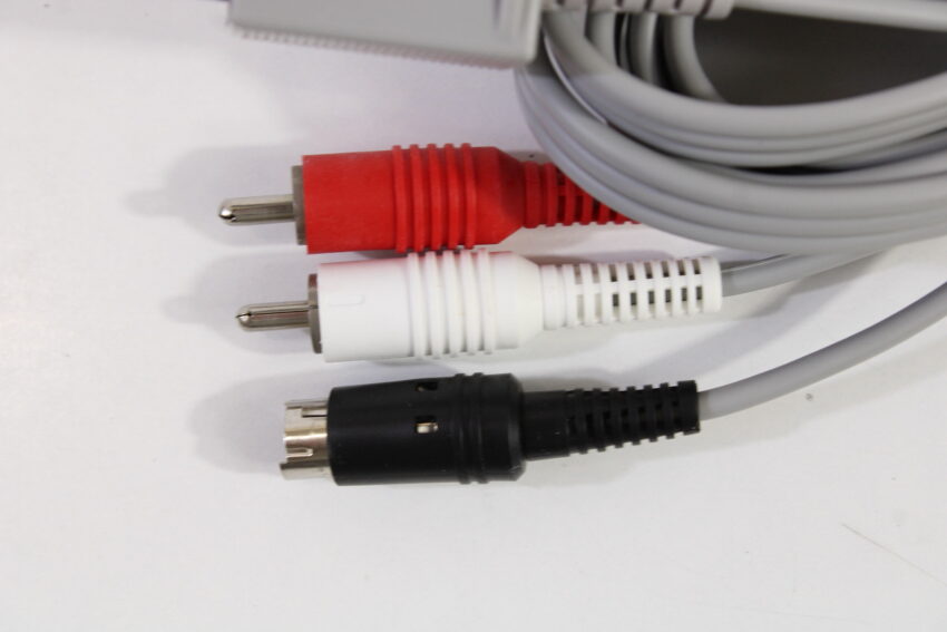 Official Nintendo Wii S-Video AV Cable RVL-010 OEM (B)