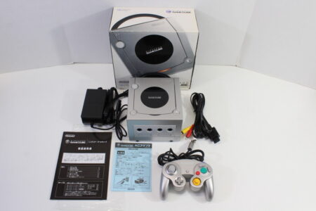 Nintendo Gamecube Platinum Silver Console Boxed with Manual OEM 1 Controller AC AV English Mod GC (A)