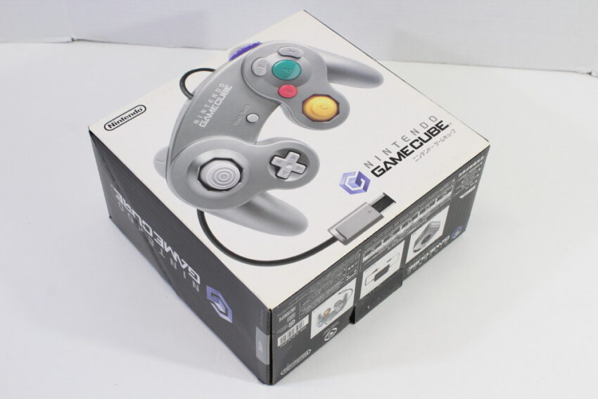 Nintendo Gamecube Platinum Silver Console Boxed with Manual OEM 1 Controller AC AV English Mod GC (A)