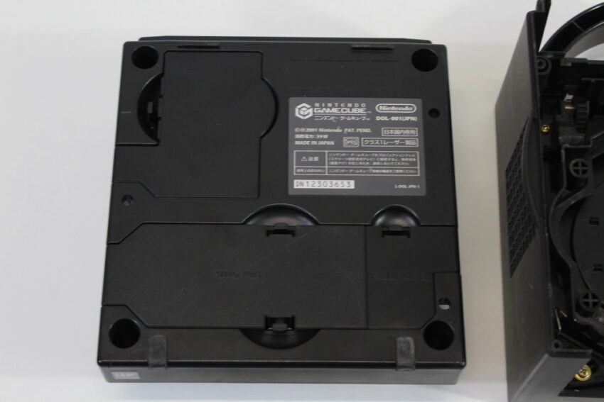Nintendo GameCube OEM Replacement Shell Only Jet Black DOL-001 (For Parts or Repair) Nintendo GameCube GC