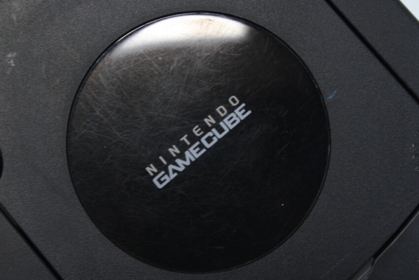 Nintendo GameCube OEM Replacement Shell Only Jet Black DOL-001 (For Parts or Repair) Nintendo GameCube GC
