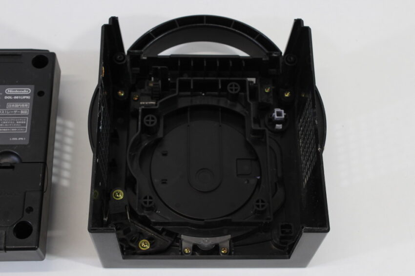 Nintendo GameCube OEM Replacement Shell Only Jet Black DOL-001 (For Parts or Repair) Nintendo GameCube GC