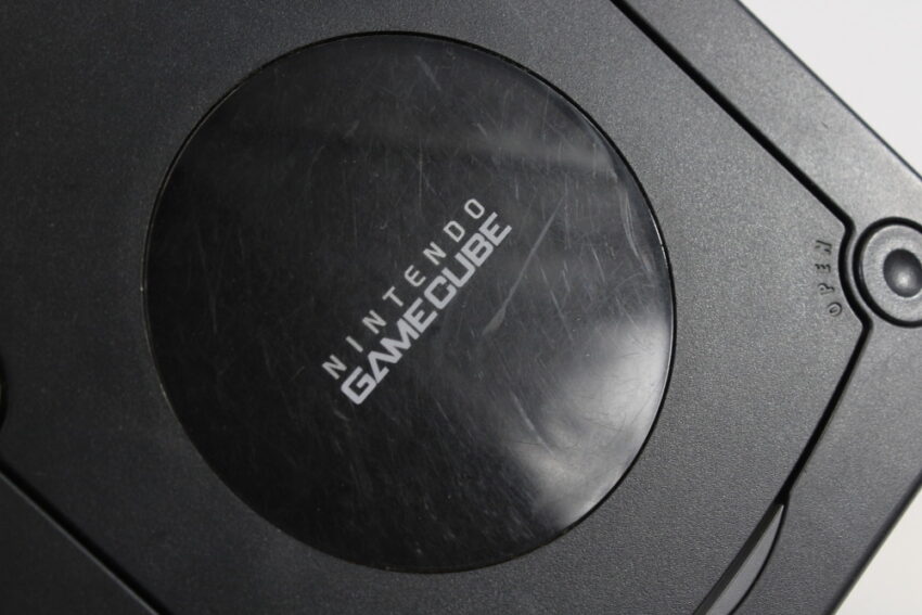 Nintendo GameCube OEM Replacement Shell Only Jet Black DOL-001 (For Parts or Repair) Nintendo GameCube GC