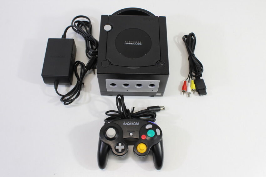 Nintendo GameCube Jet Black Console & Controller AC Adapter AV Cable GC Play US Region Games (B)