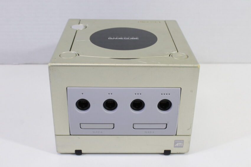 Nintendo GameCube Starlight Gold Console DOL-101 & Silver T3 Controller AC Adapter AV Cable GC Play US Region Games (B)