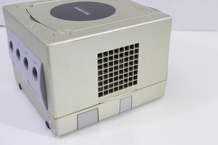 Nintendo GameCube Starlight Gold Console DOL-101 & Silver T3 Controller AC Adapter AV Cable GC Play US Region Games (B)