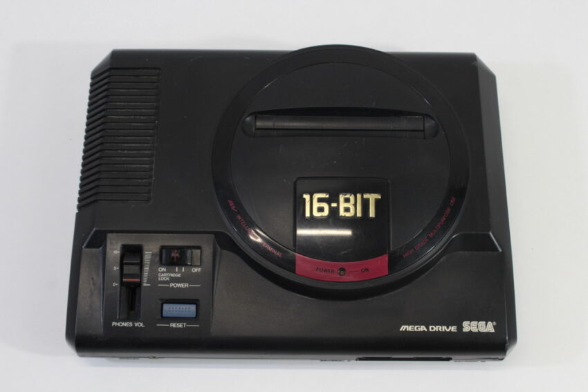 Sega Mega Drive Console Controller AC AV Bundle (C Cosmetic Wears) Sega Mega Drive MD Genesis