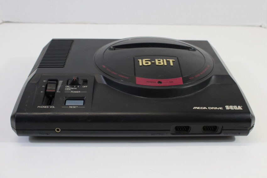 Sega Mega Drive Console Controller AC AV Bundle (C Cosmetic Wears) Sega Mega Drive MD Genesis