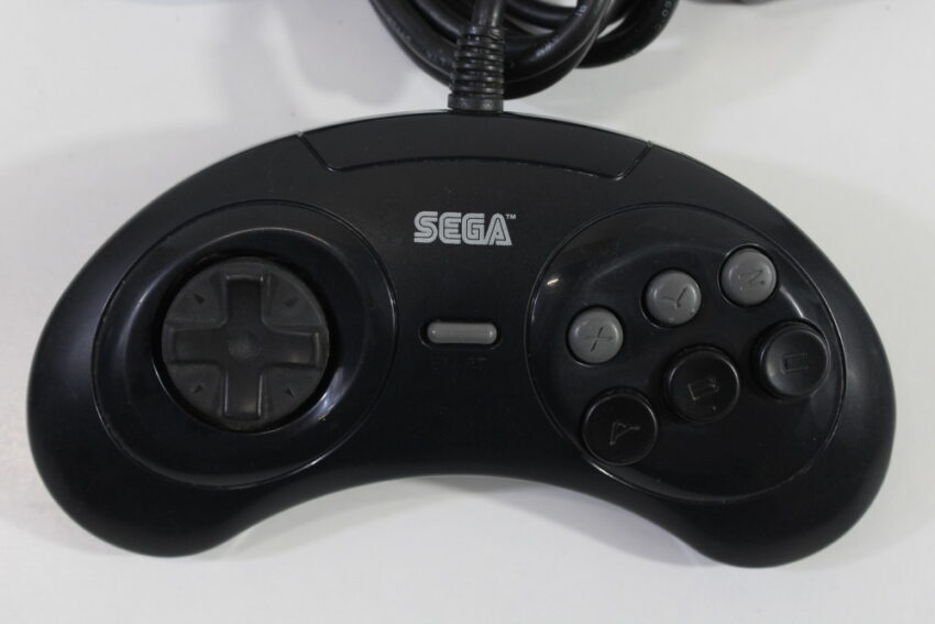 SEGA Genesis 6 Button Controller Pad MK-1653 (B)
