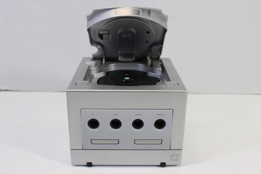 Nintendo GameCube Platinum Silver Console & Controller AC Adapter AV Cable GC Play US Region Games (B)