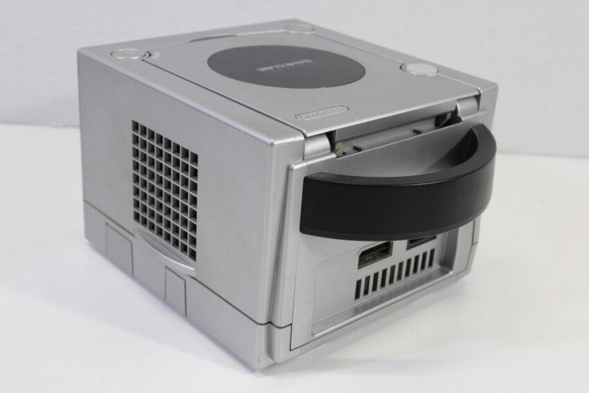 Nintendo GameCube Platinum Silver Console & Controller AC Adapter AV Cable GC Play US Region Games (B)