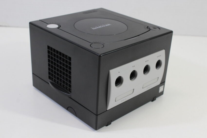 Nintendo GameCube Jet Black Console & Controller AC Adapter AV Cable GC Play US Region Games (B)