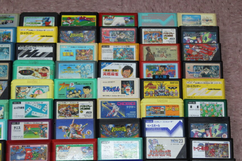 Wholesale Lot of 150 Nintendo Famicom Games FC (Untested)