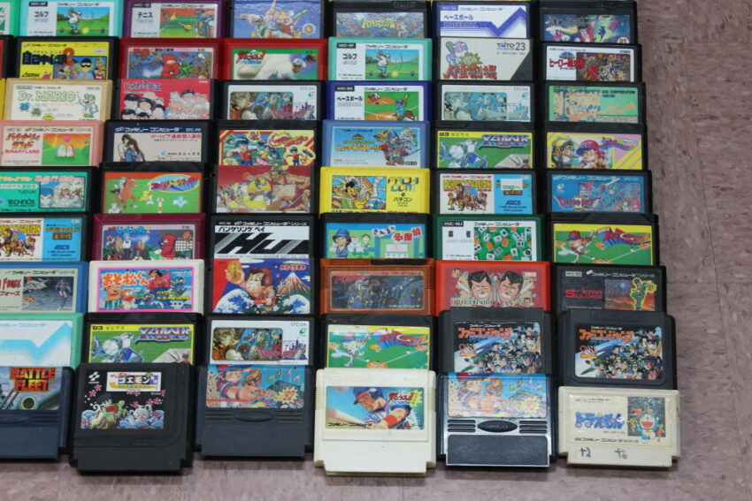 Wholesale Lot of 150 Nintendo Famicom Games FC (Untested)